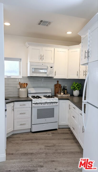 Photo - 2041 Linnington Ave