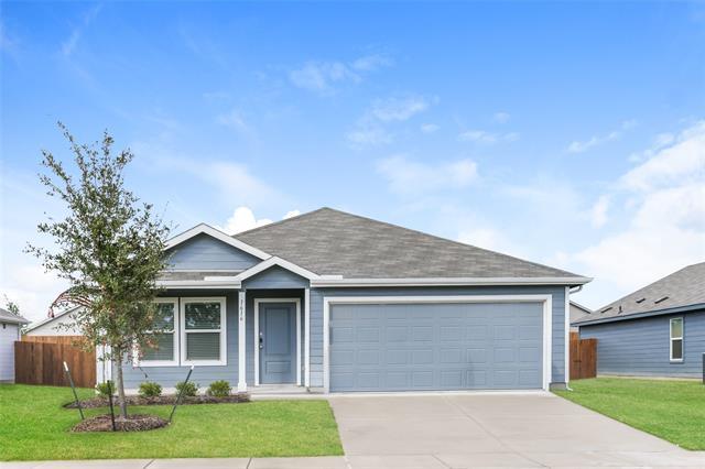 Building Photo - 1616 Parlier St