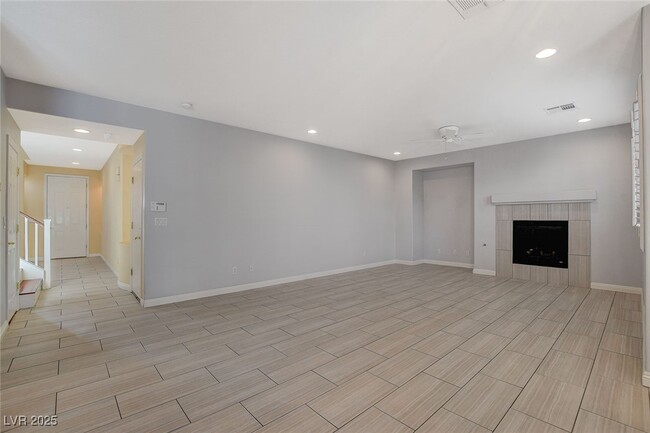 Building Photo - 11832 W Barcinas Ln