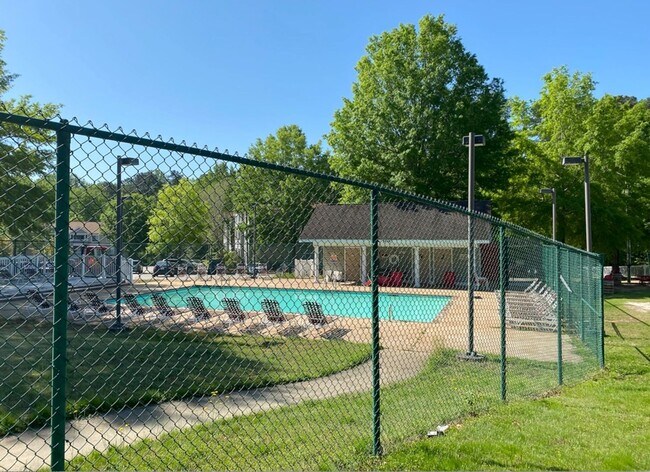 Photo - 1 Private Bedroom + Bathroom in Shared Con...
