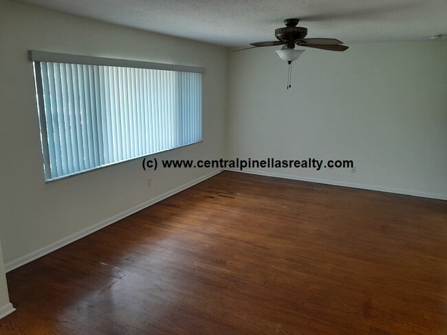 Photo - 1412 Lime St