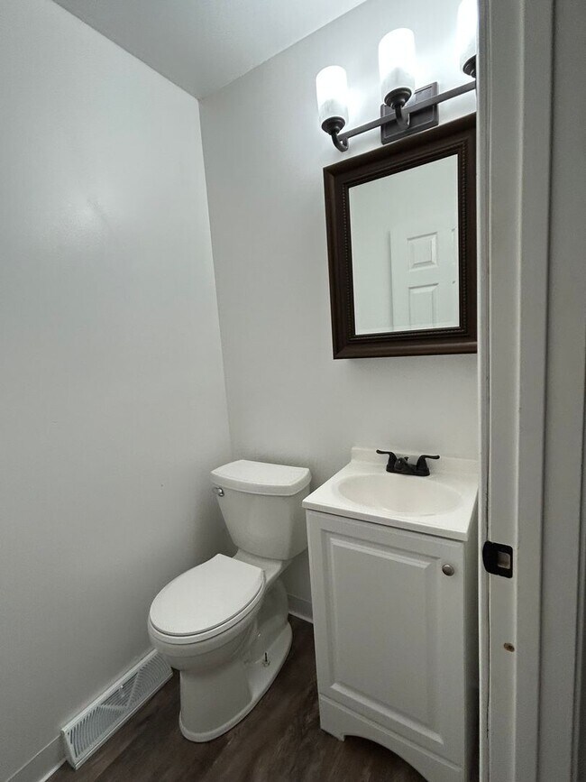 Willow Trail Apartments Townhomes for Rent Menomonee Falls, WI