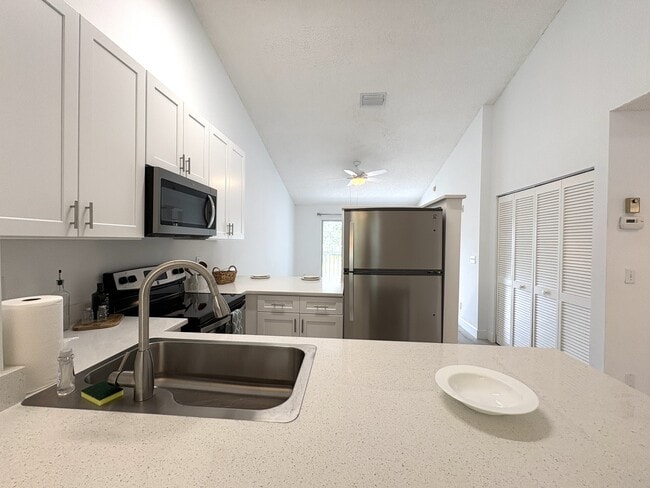 133 Wading Bird Cir