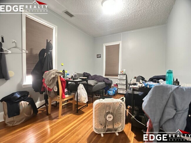 Photo - 11 Harvard Ter Unit 1