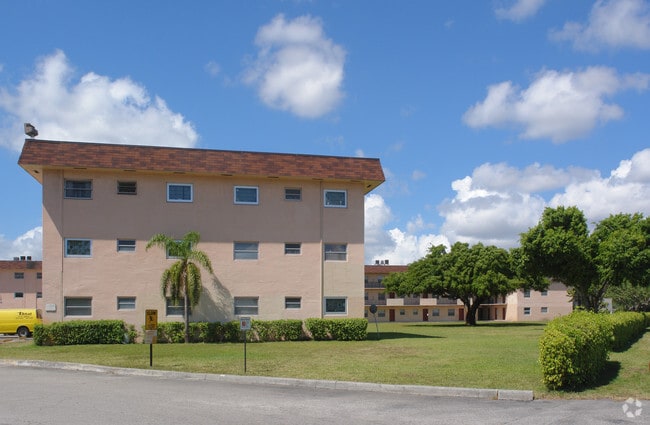Caravel Apartaments