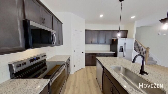 Photo - 155 Calluna Dr