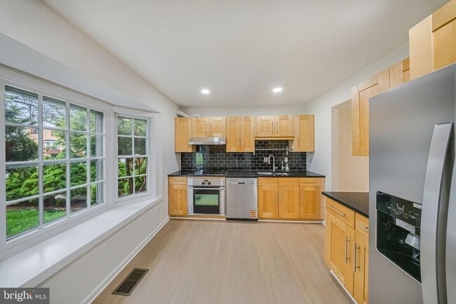Photo - 68 Orchard Dr
