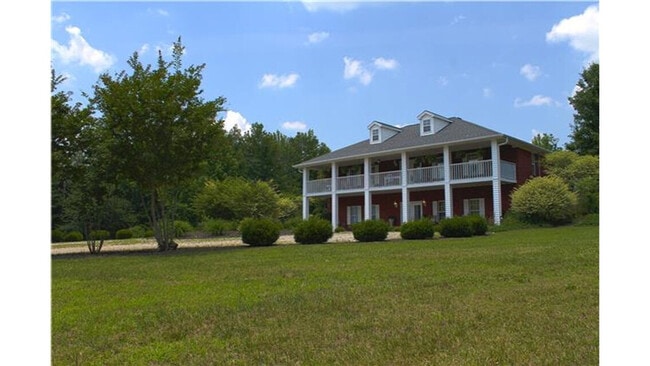 Photo - 198 Schools Dr Unidad ID1343304P