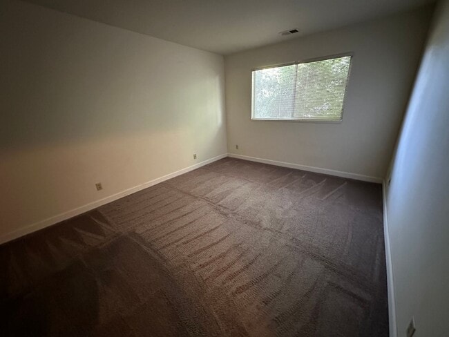 Photo - 2 bedroom 2 bath, large patio deck, commun... Unit 16