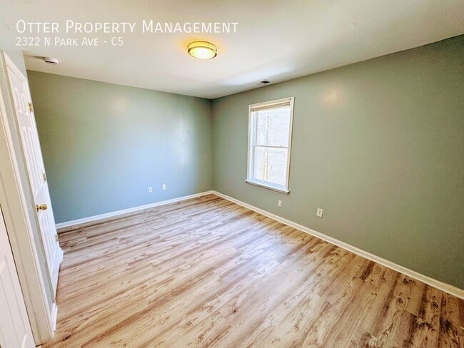 Photo - 2322 N Park Ave Unidad C5