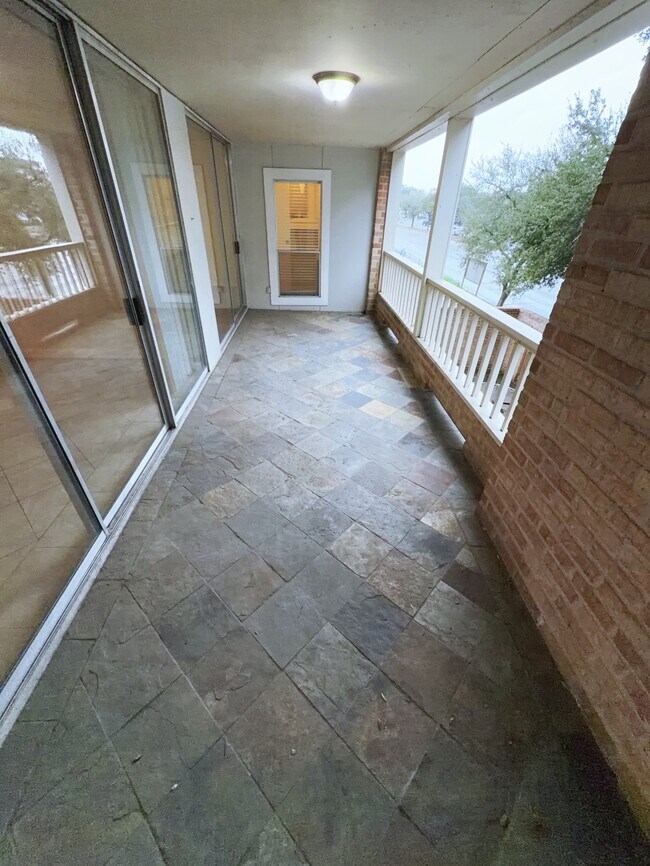 Photo - 2210 Dorrington St Unit 201