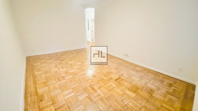 Photo - EAST 88 STREET Unidad 3F