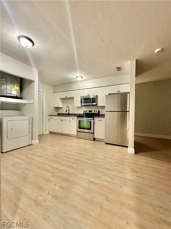 Photo - 5635 Fifth Ave