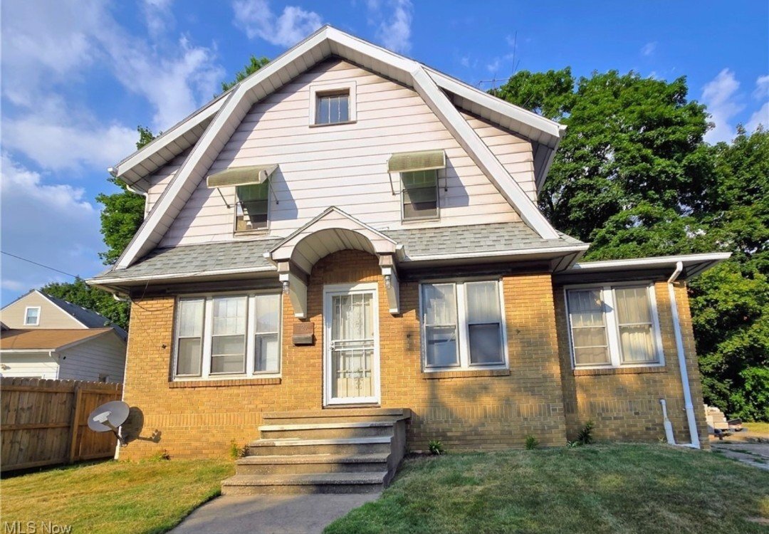 Photo - 727 East Ave