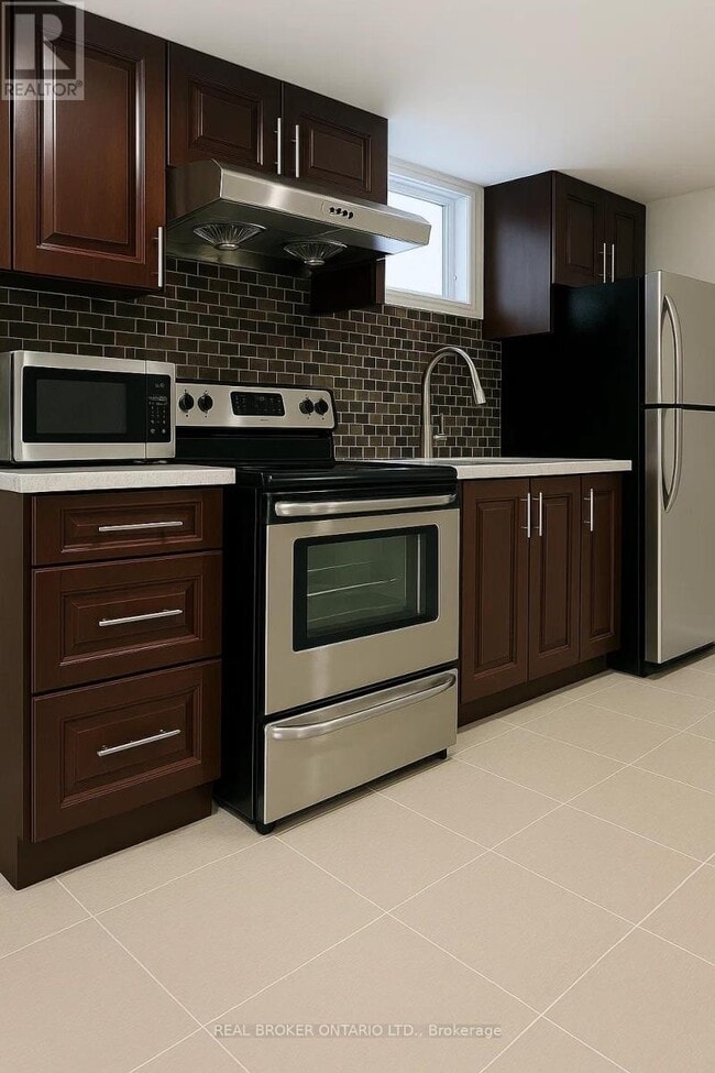 Photo - 95 Porchester Dr