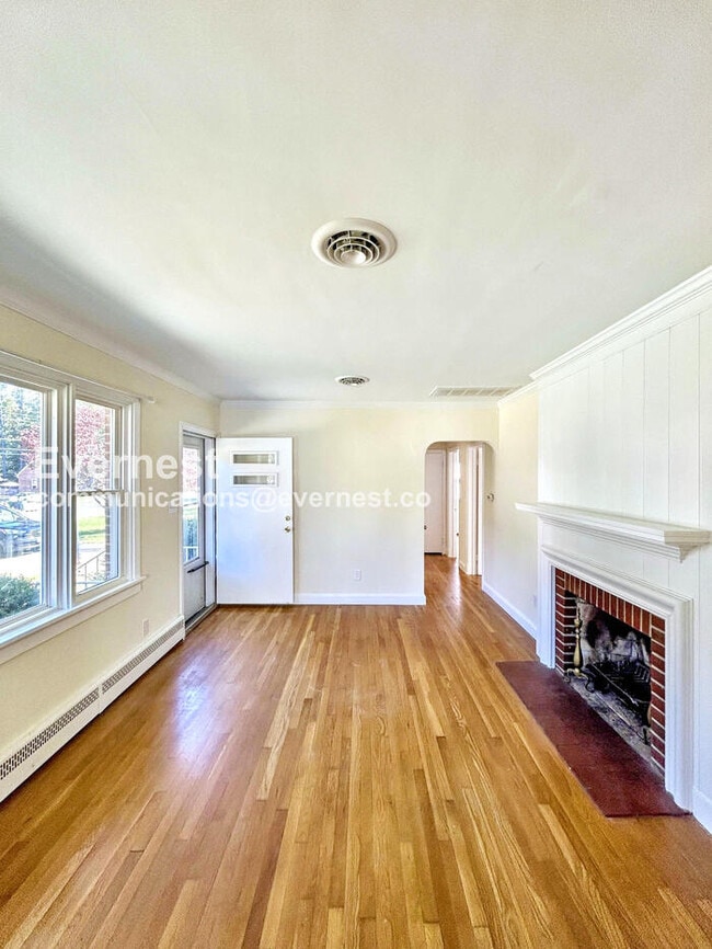 Photo - 7514 Woodman Rd