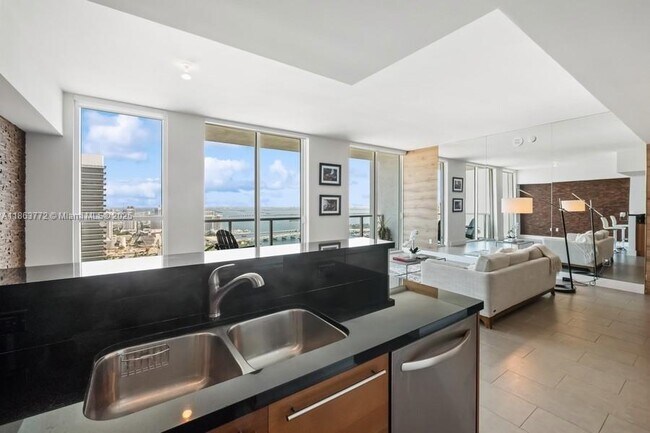 Photo - 244 Biscayne Blvd Unidad 4704