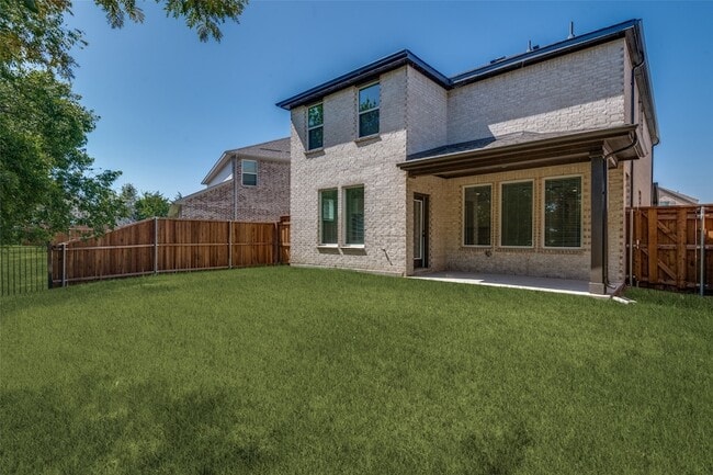 Photo - 2504 Flaxfield Ln
