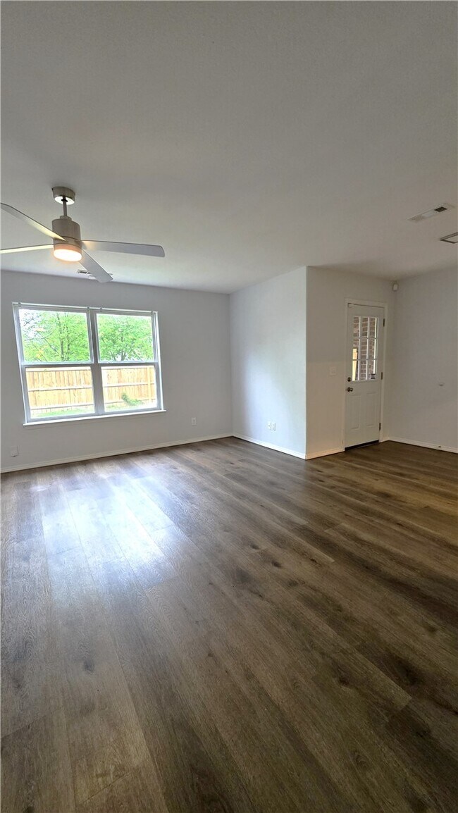 Photo - 4102 SW Chapelstone Ave Unit 3