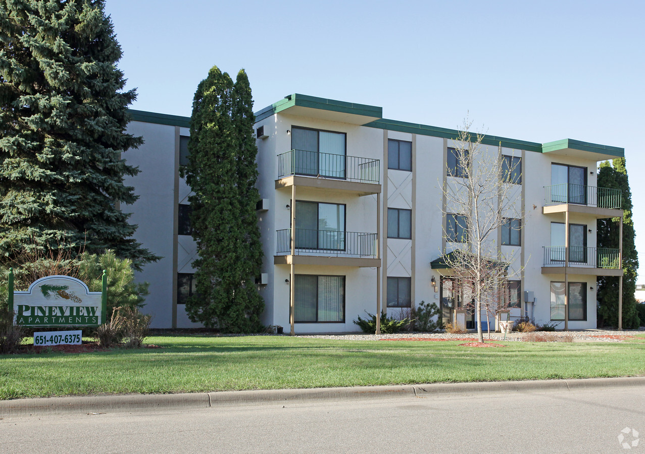 Pineview Apartments - Pineview Apartments