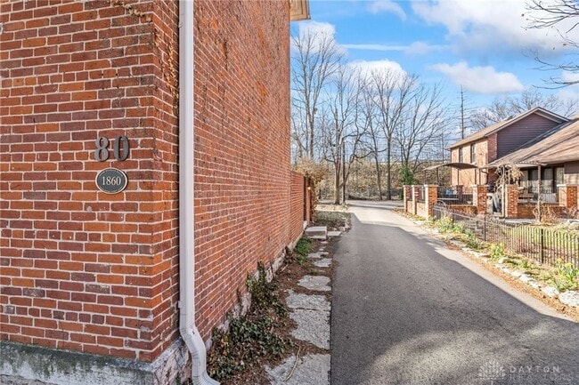 Photo - 80 Green St