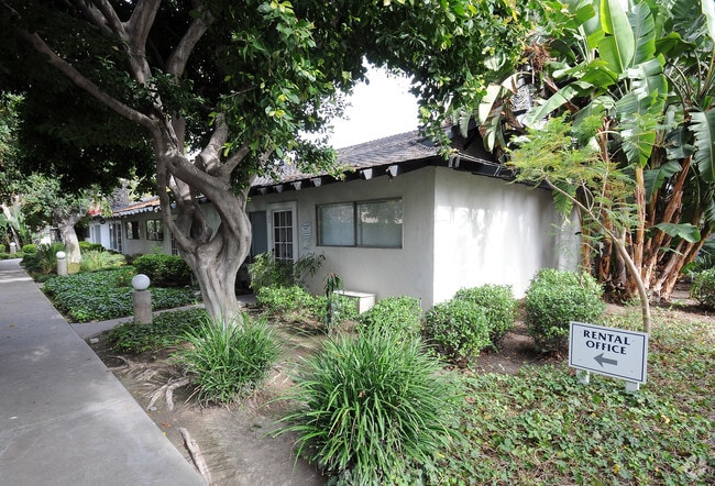 Hanakiki Garden Apartments - Hanakiki Garden Apartments