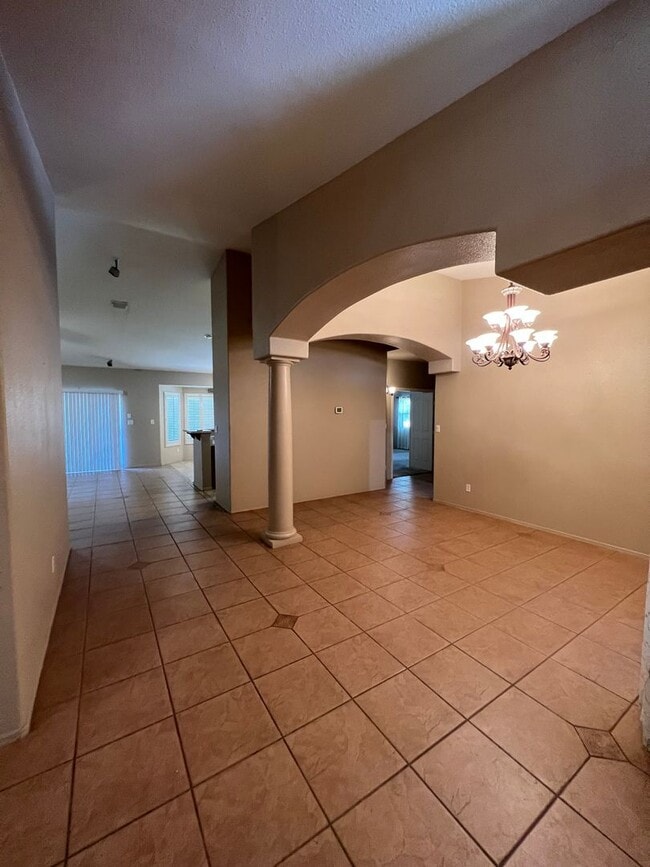 Photo - 3 BEDROOM HOME IN FALLS RANCH!