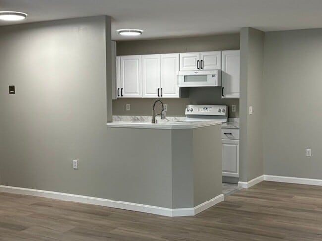 15 Windsor Ct Unit I
