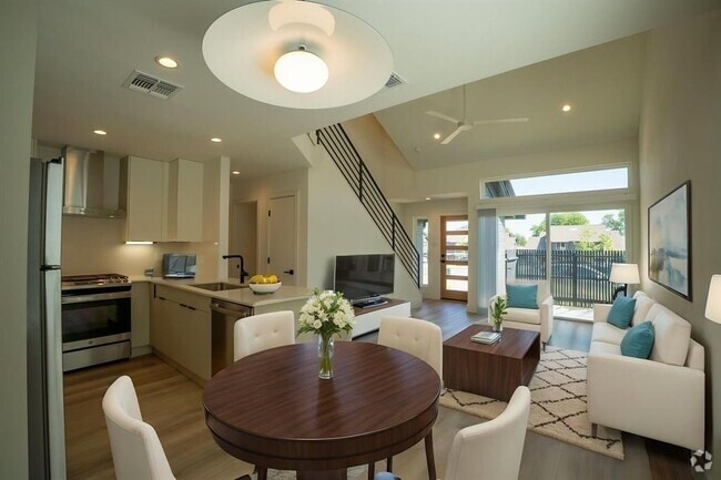 Building Photo - 1905 Albury Cove Unit A Rental