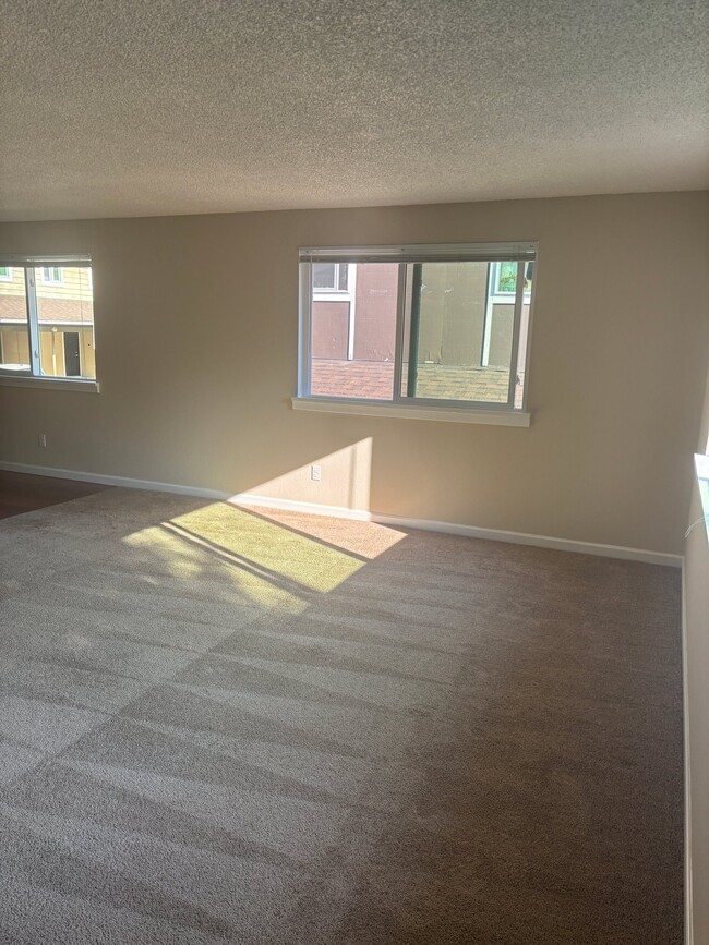 Photo - 1620 Kent Des Moines Rd Unidad D