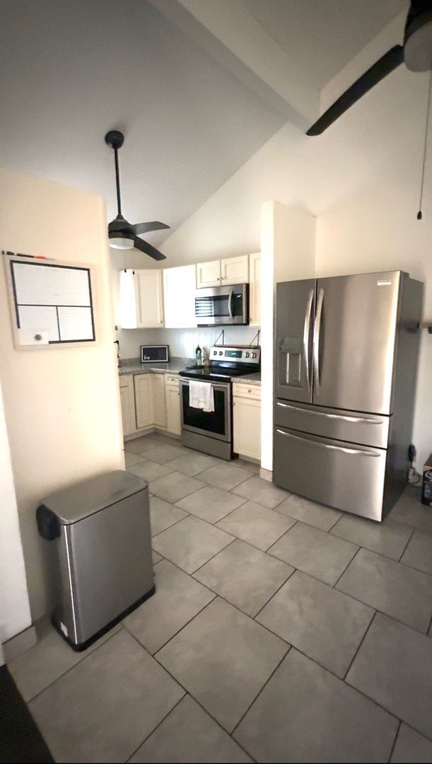 Photo - $3,500 / Month | 3 Bed / 2 Bath | Haleakala Gardens