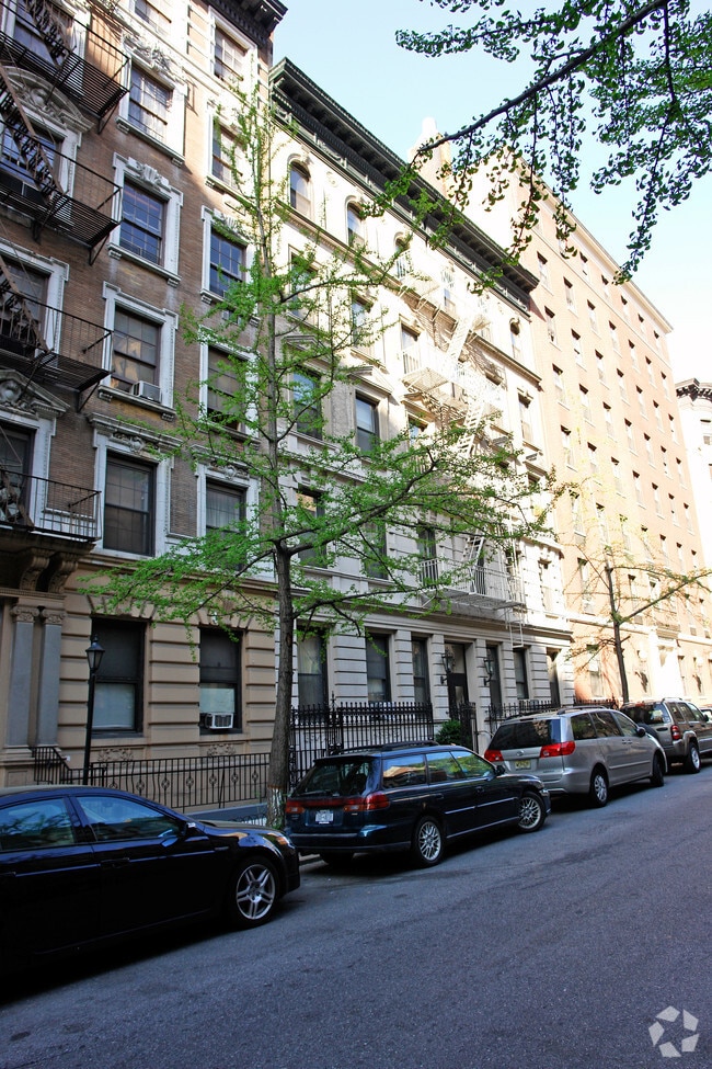 Photo - 334 W 85th St