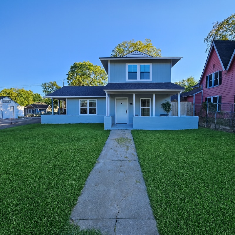 Photo - 222 E Woodin Blvd