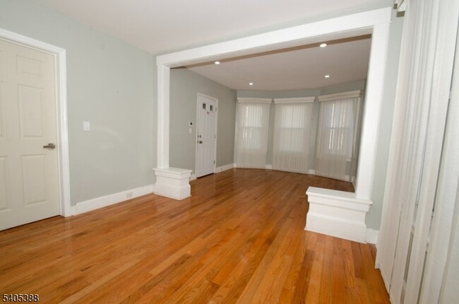 Photo - 78-80 Genessee Ave