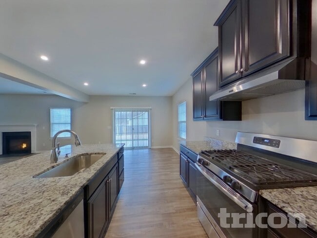 Photo - 221 Waters Run Ln