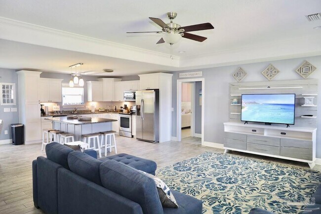 4322 Cloverwood Ct