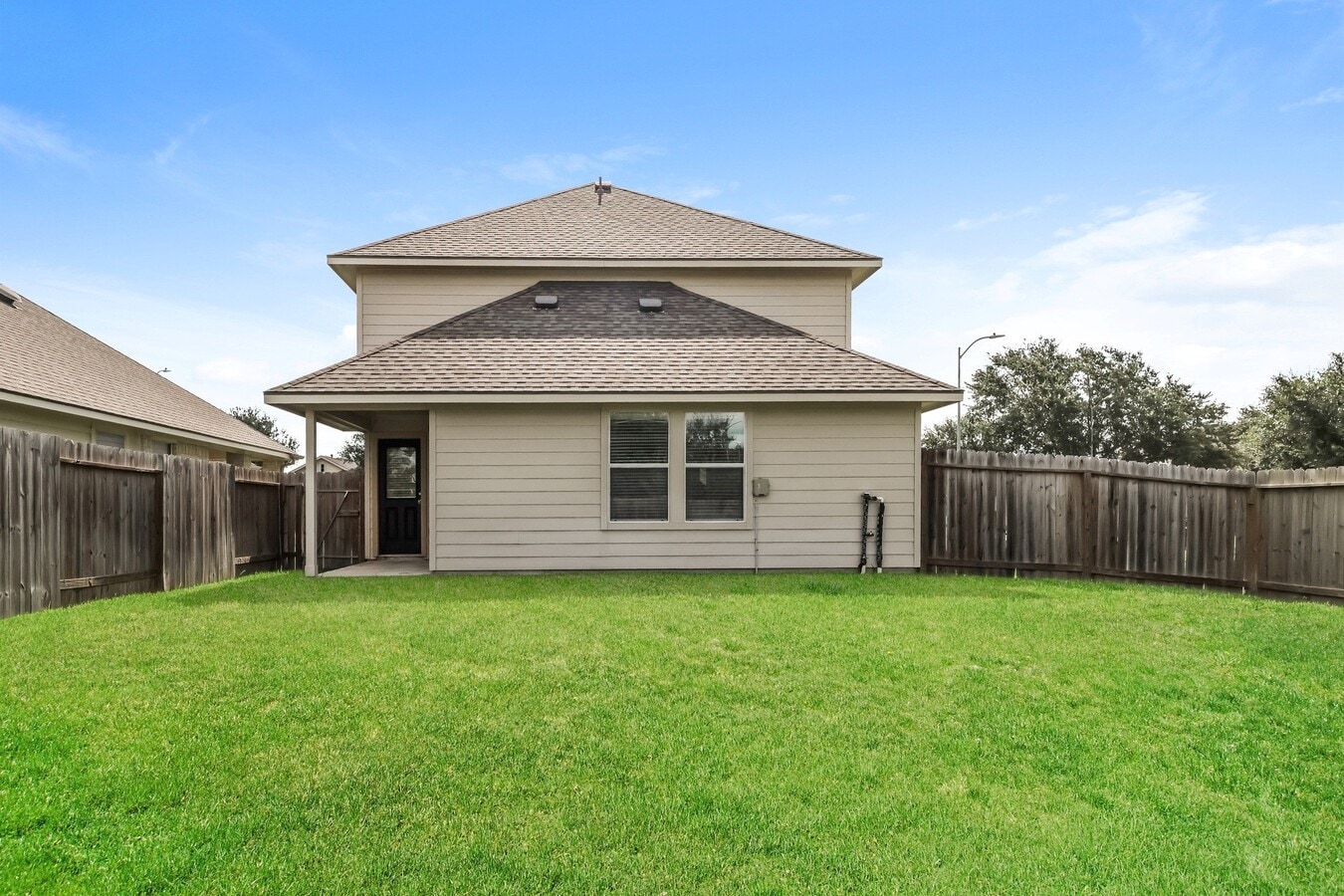 Photo - 6019 Sugar Field Ln