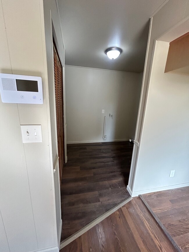 Photo - 2138 N Center Rd