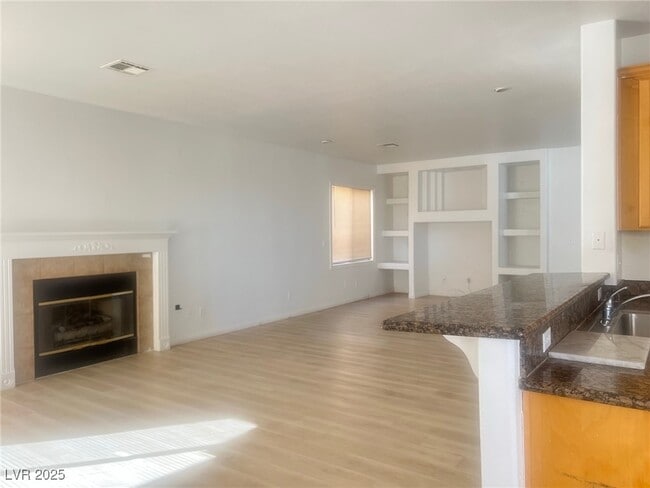 Photo - 9917 Price Point Ave