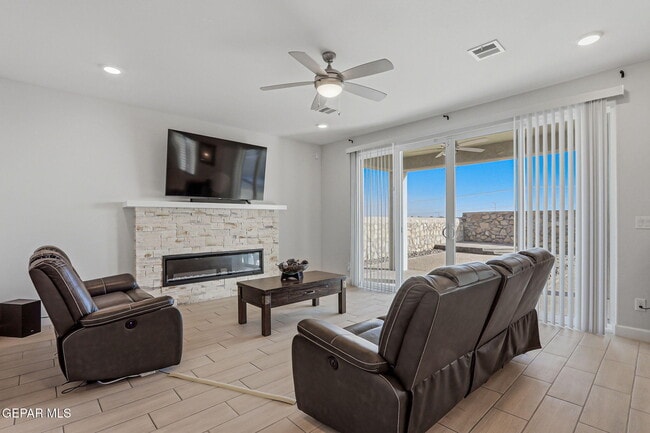 Photo - 13054 Grantham Ln