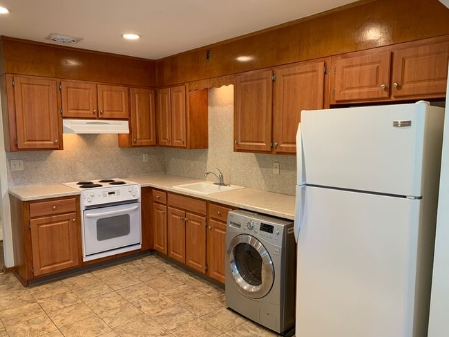 257 Central Ave Unit a