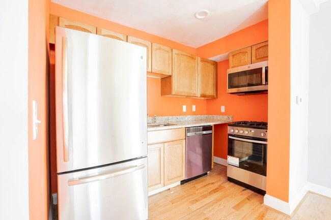 Photo - 1914 Eastern Ave Unit APT 1