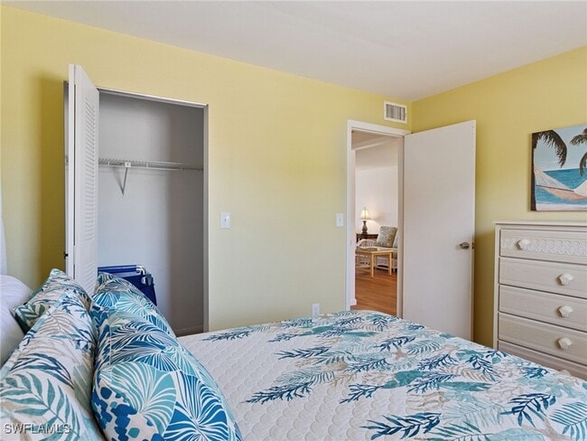 Building Photo - 6300 South Pointe Blvd Unit 318