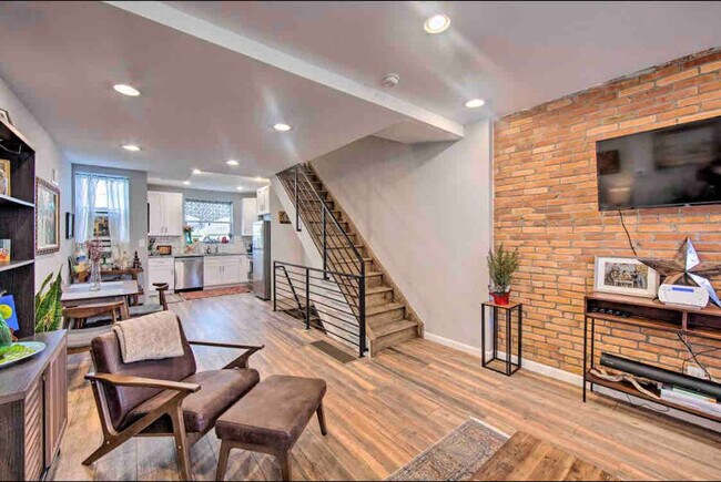 Photo - 1538 S Capitol St Unidad SI ID1568702P