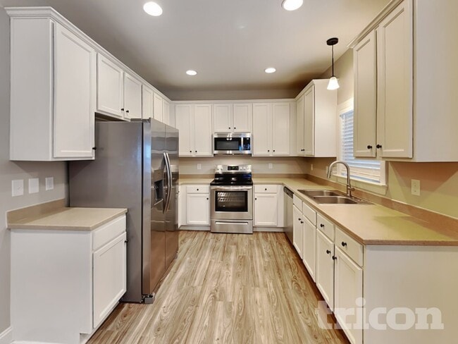 Photo - 1100 Bungalow Dr