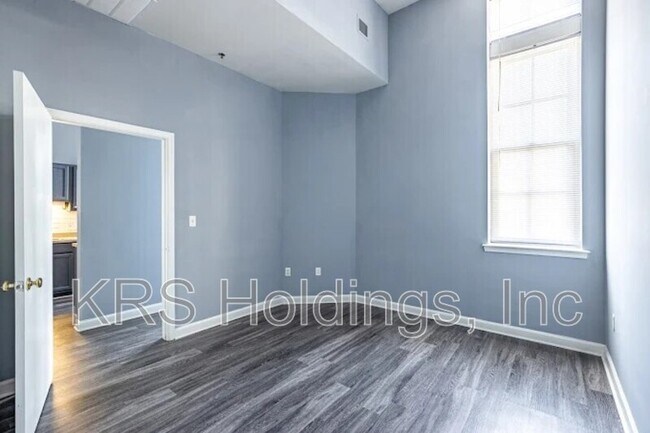 Photo - 1411 Bainbridge St