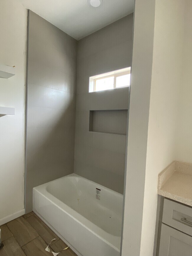 Photo - Kings Landing Apartments Unit 17