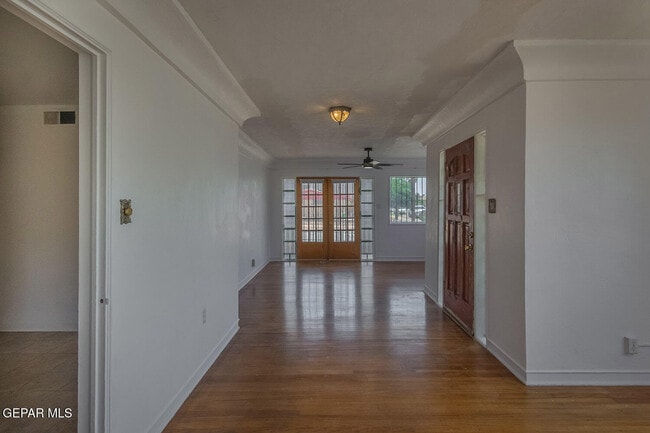 Photo - 4029 Hueco Ave