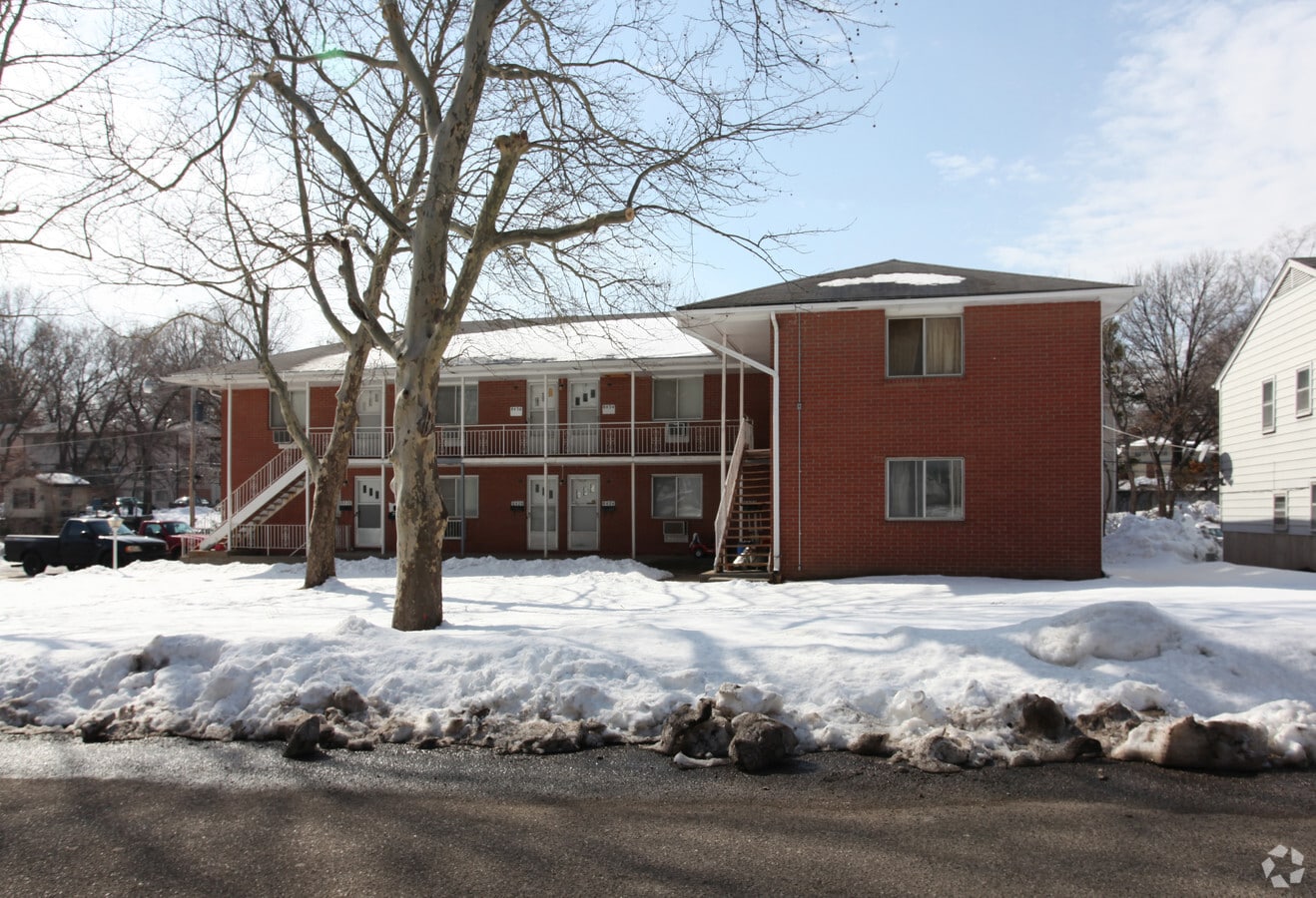 Apple Valley Apartments - Apple Valley Apartments