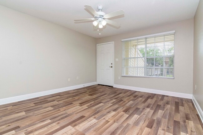 Photo - 2nd Floor - Recently Upgraded and Remodeled -1 Bedroom 1 Bath for Lease in Brandon, FL Unit 203